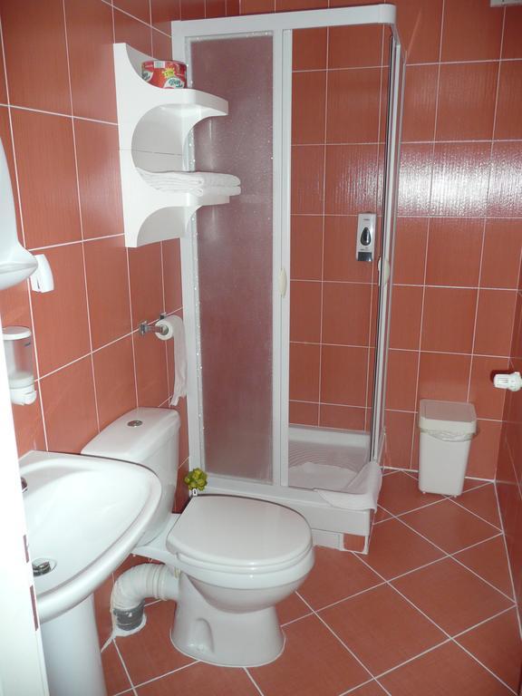 Penzion U Tulaka Dobřichovice エクステリア 写真