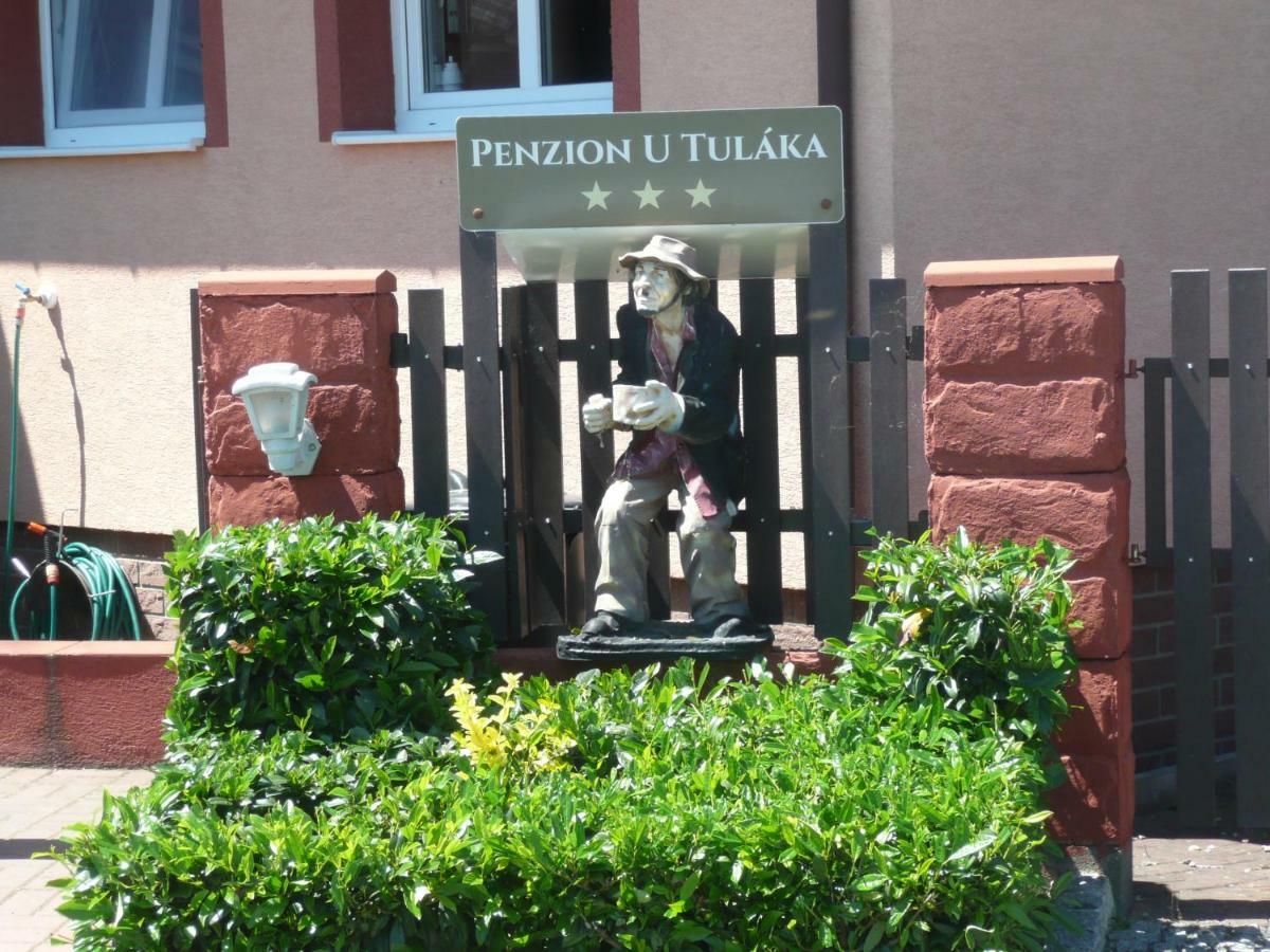 Penzion U Tulaka Dobřichovice エクステリア 写真